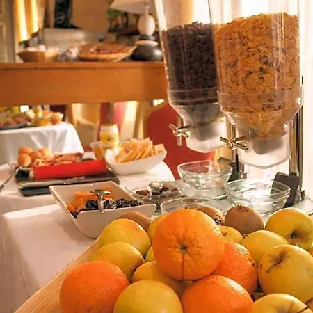Hotel Foch